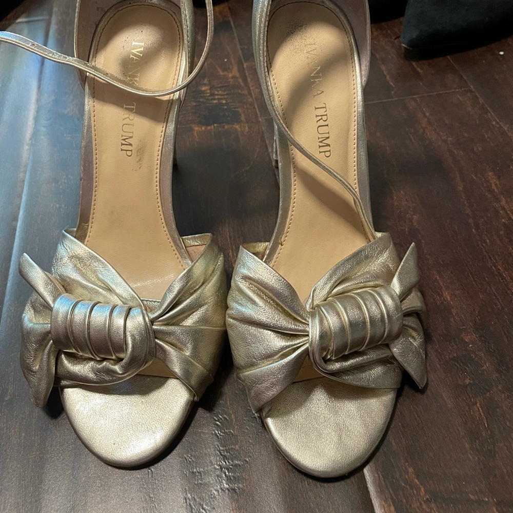 Ivanka Trump Twist Knot Bow Heels
